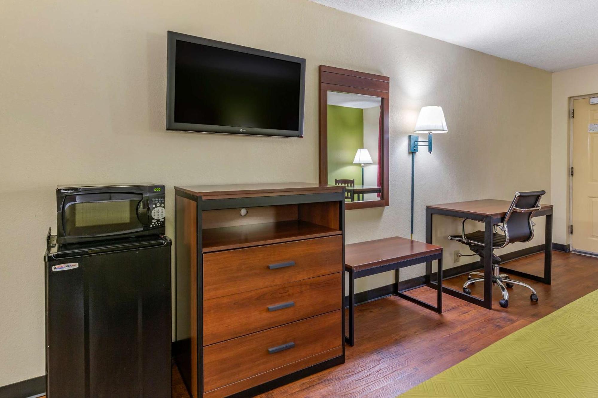 Econo Lodge Fayetteville Εξωτερικό φωτογραφία